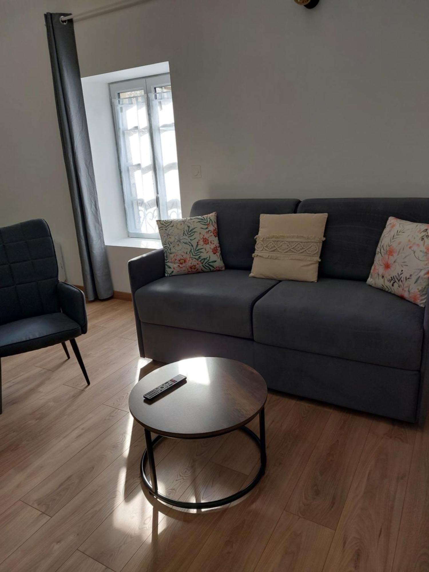 Appartements L'Hirondelle Beaugency Extérieur photo